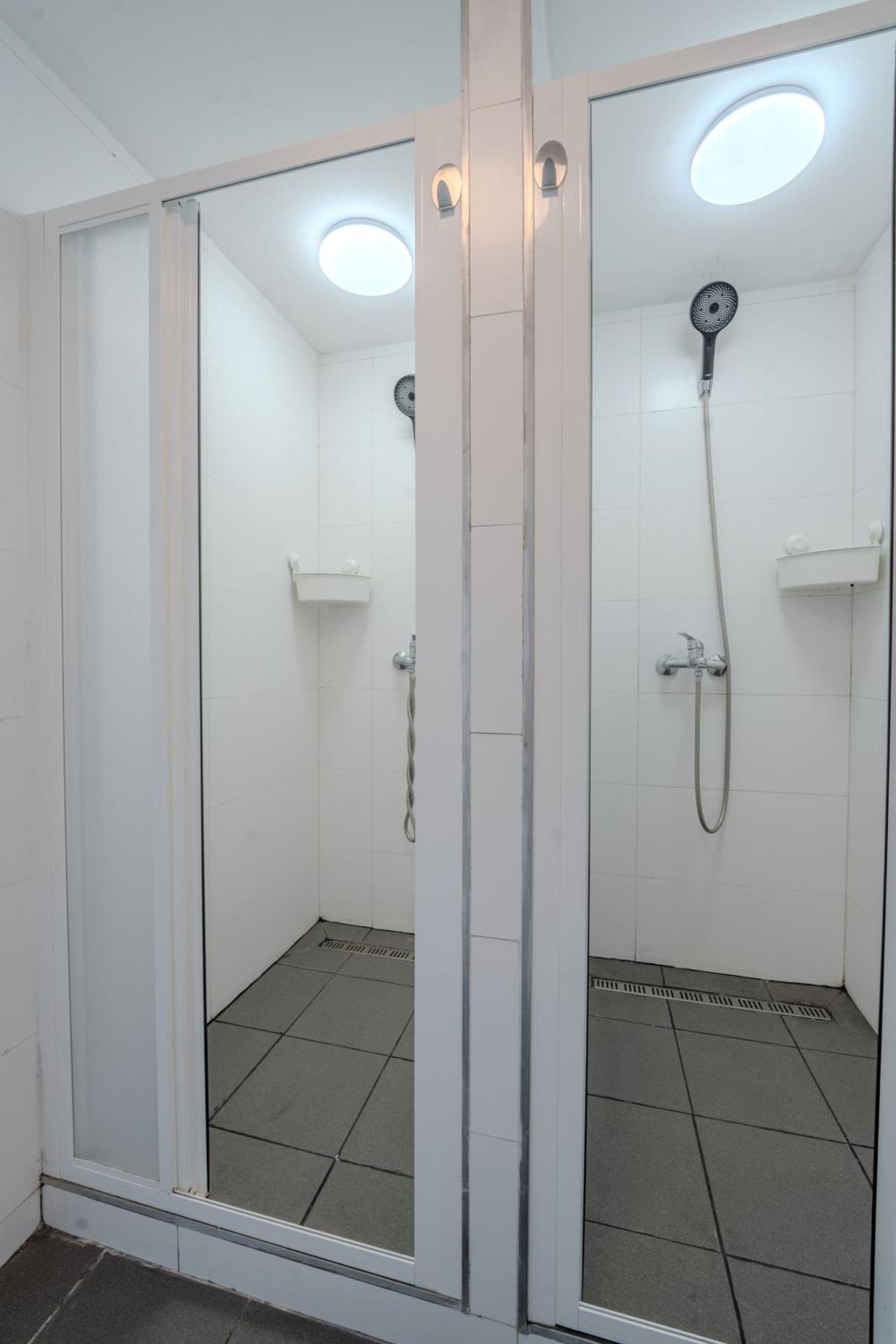 Stunning & Spacious 2bdr Apt In Center Apartament *