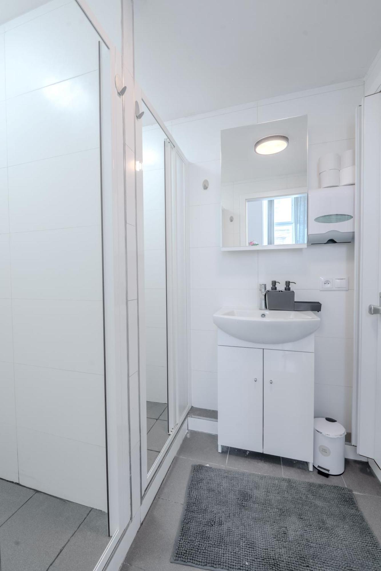 Apartmán Stunning & Spacious 2bdr Apt In Center Prague